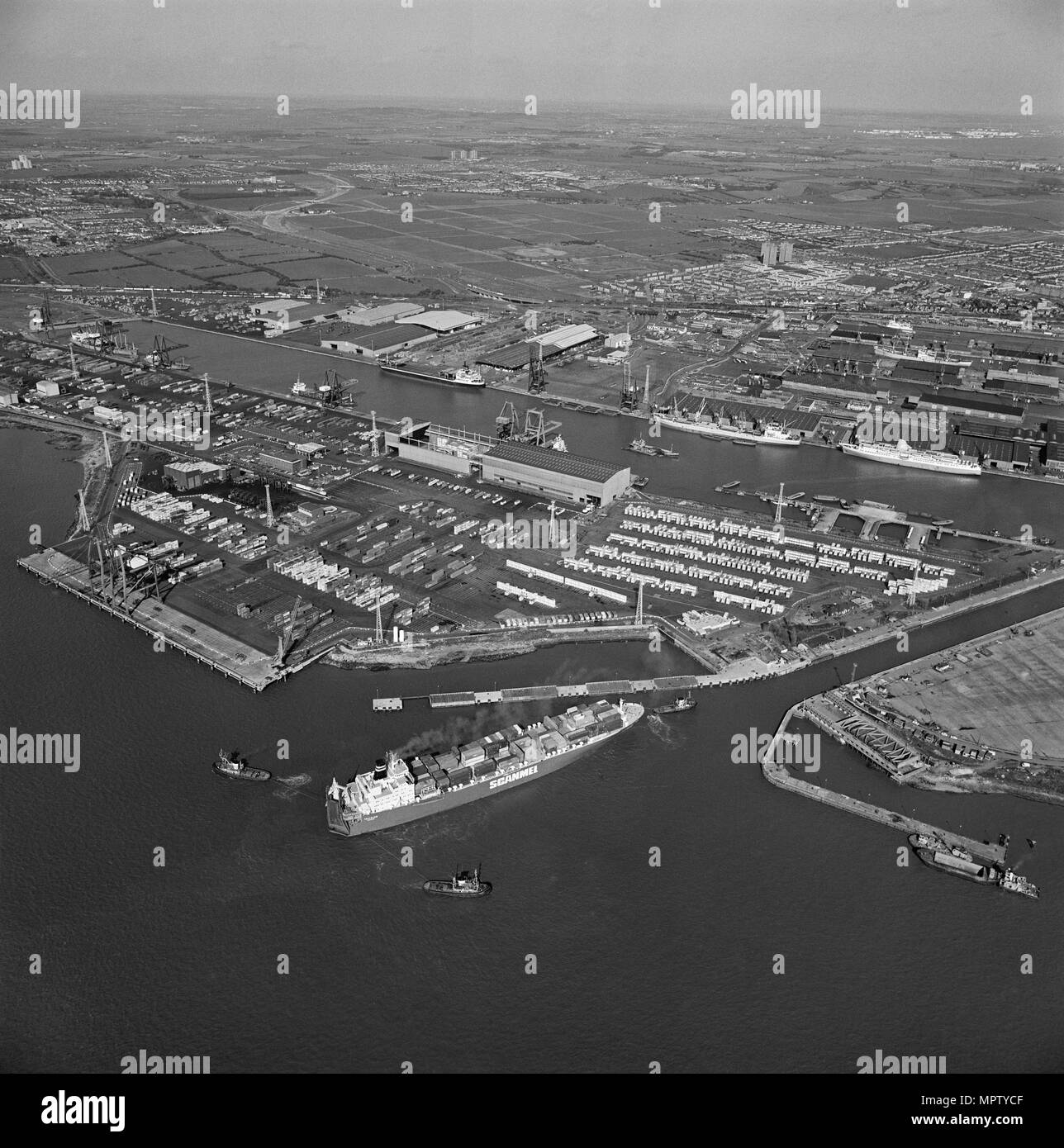 Tilbury Dock, Thurrock, Essex, 1981. Artist Aerofilms Stock Photo Alamy
