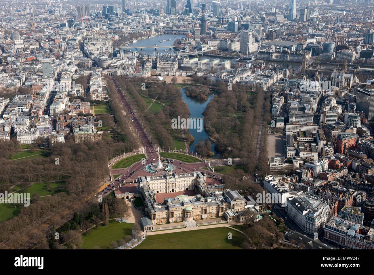 Buckingham Palace and St James's Park, Westminster, London, 2015. Artist: Damian Grady. Stock Photo