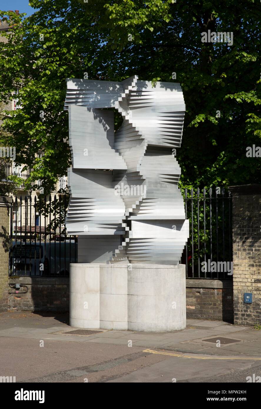 'Construction in Aluminium', sculpture by Kenneth Martin, Cambridge, Cambridgeshire, 2015.  Artists: Patricia Payne, Kenneth Martin. Stock Photo
