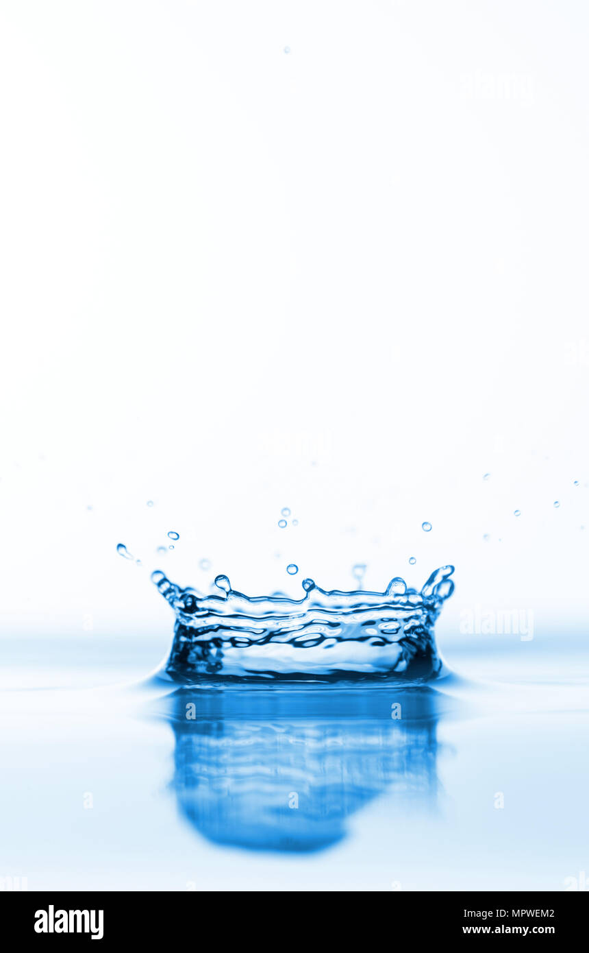 Splashes Water Ripple Photo of water splashes and ripples background Stock Photo - Alamy