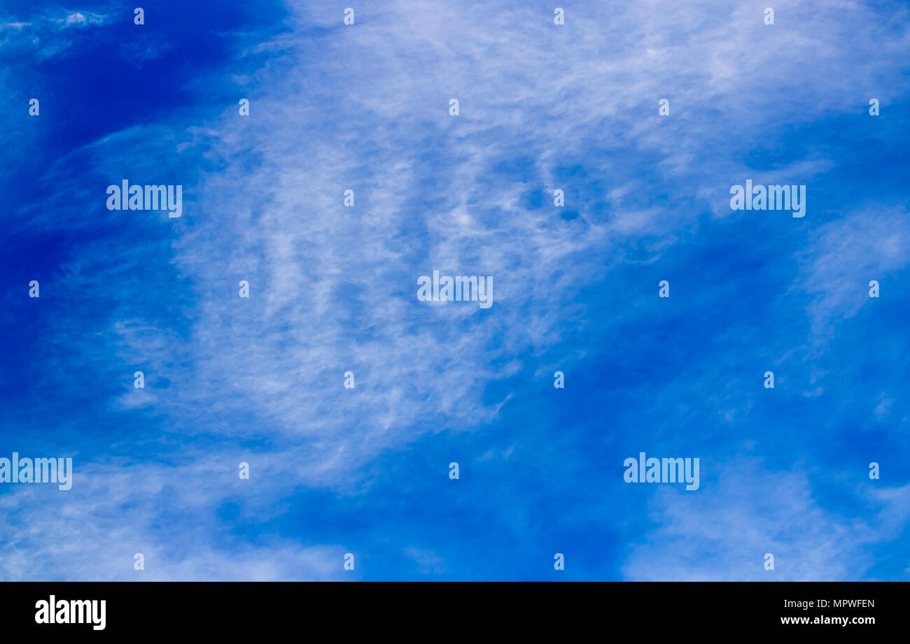 Cirrus cloud rare hi-res stock photography and images - Alamy