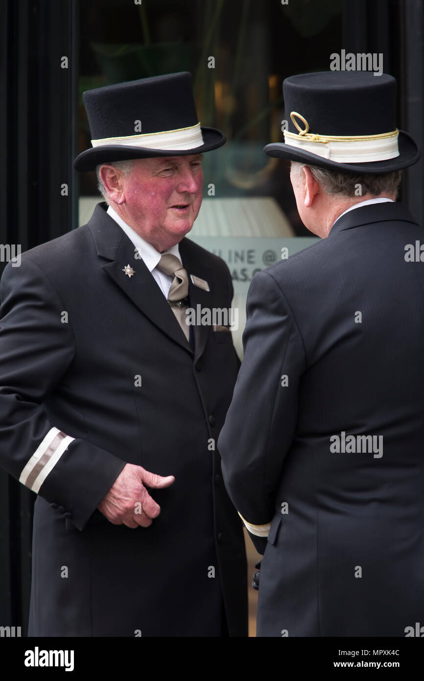 mens hat shops dublin