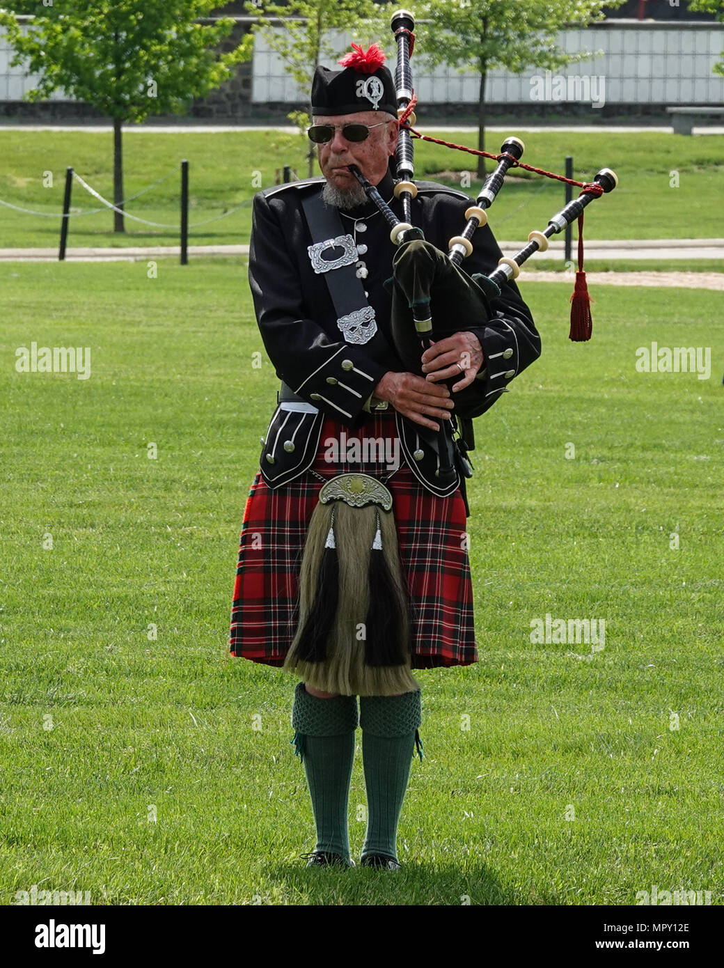 Bagpiper at Military Funeral at Arlington National Cemetery Stock Photo