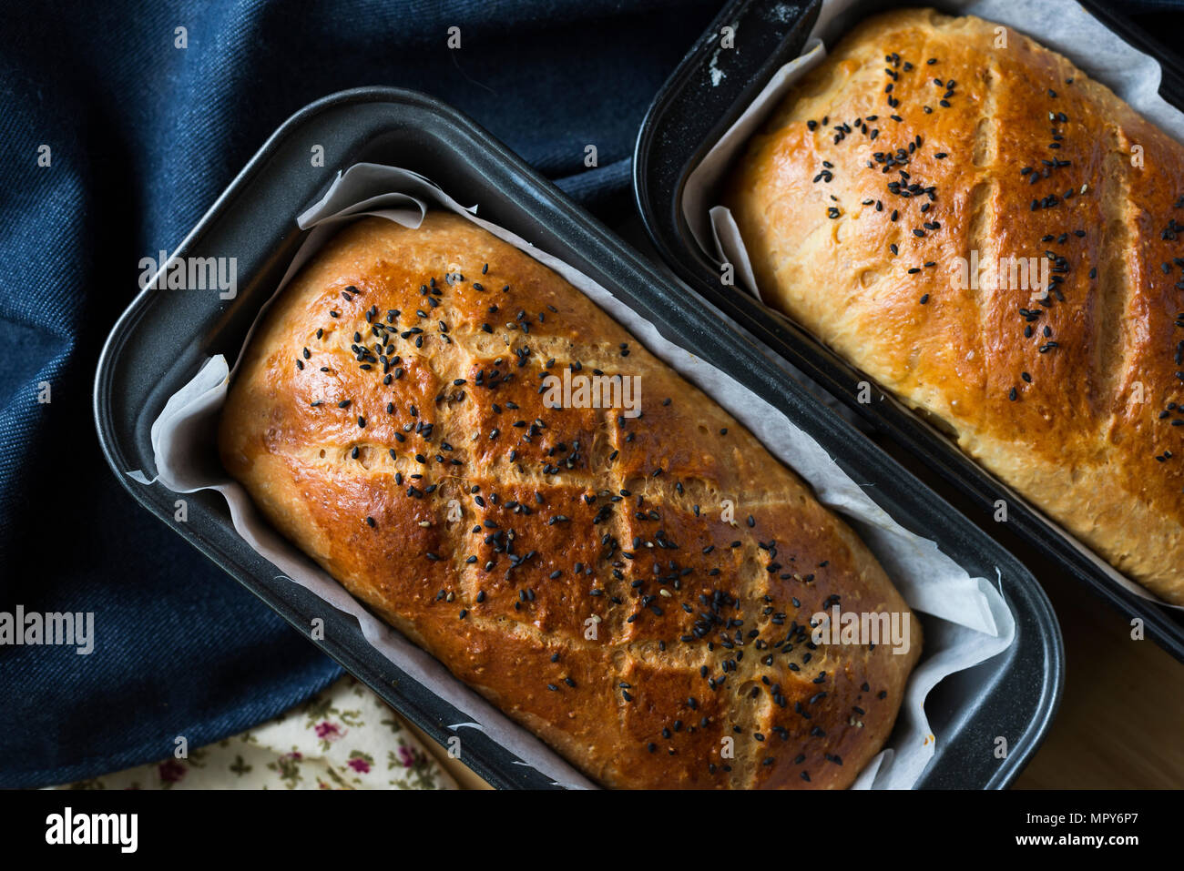 Baking Sheets High Resolution Stock Photography and Images Alamy
