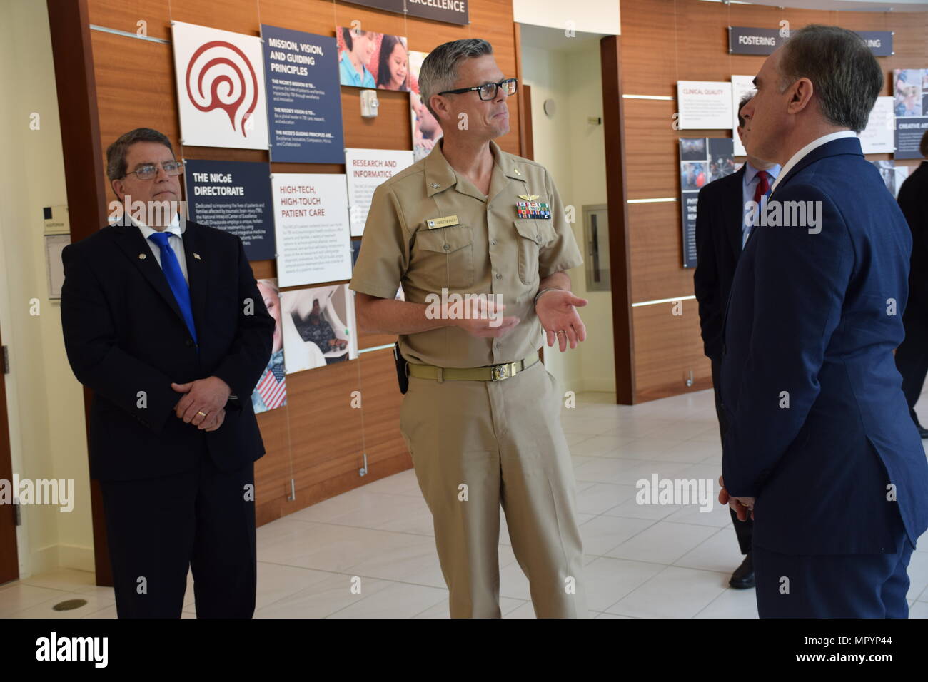 Visiting Walter Reed Walter reed hospital programs hi-res stock photography and images - Alamy