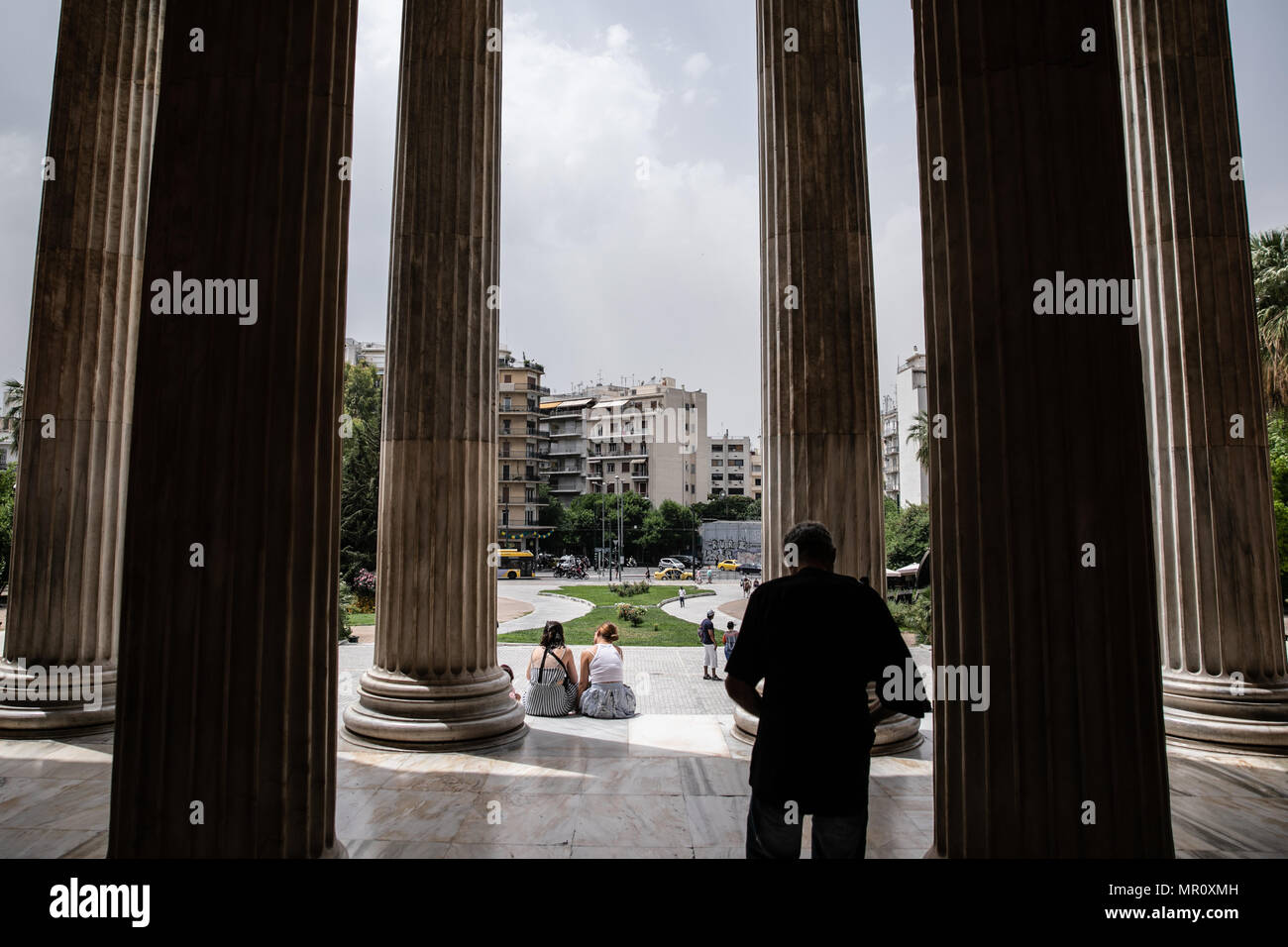 Athens. 23rd May, 2018. Picture taken on May 23, 2018 shows the columns of the National Archaeological Museum in Athens, Greece. Located in the center of Athens, the National Archaeological Museum houses more than 20,000 exhibits, including the world's finest collection of Greek antiquities. Credit: Lefteris Partsalis/Xinhua/Alamy Live News Stock Photo