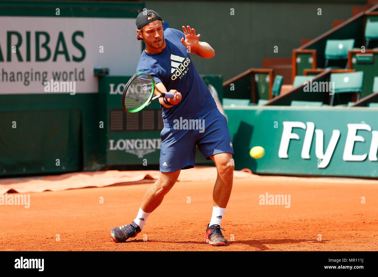 Paris, Frankreich. 24th May, 2018. Paris, France May 21 - June 10, 2018: French Open - 2018 Lucas Pouille (FRA), Action/Single Image/Cut Out/Training | usage worldwide Credit: dpa/Alamy Live News Stock Photo