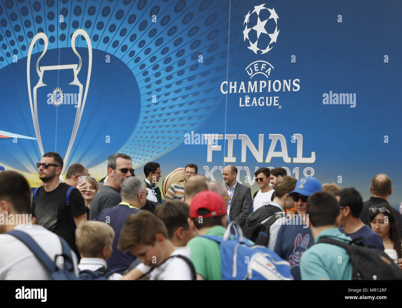 Kiev, Ukraine. 25th May, 2018. A view of the UEFA Champions League fan  zone, Kiev, Ukraine, 25 May 2018. Real Madrid will face Liverpool FC in the  UEFA Champions League final at