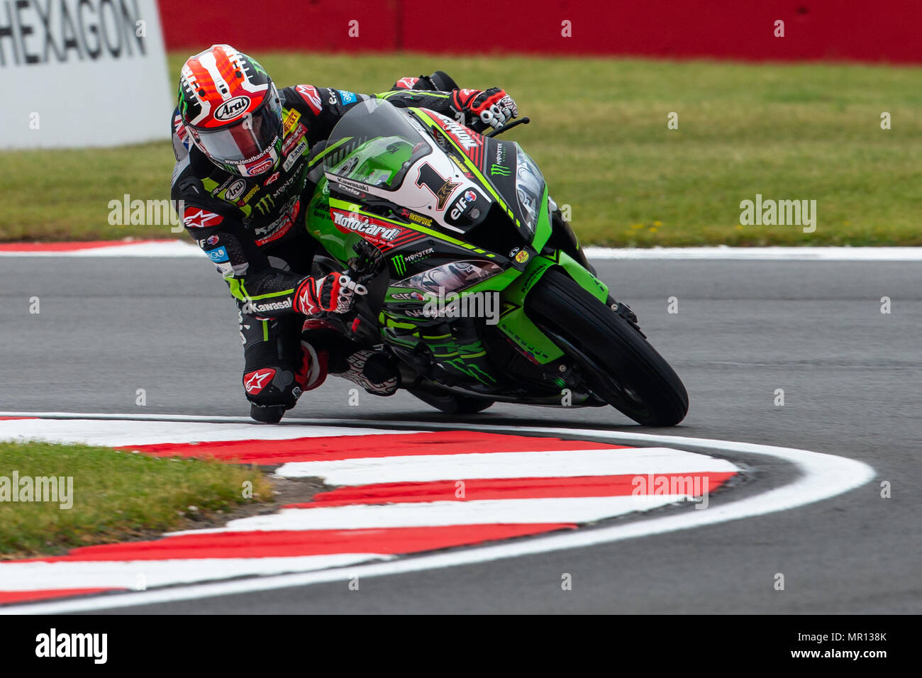 メイ Stitchingcover - Stitchingcover added a new photo.