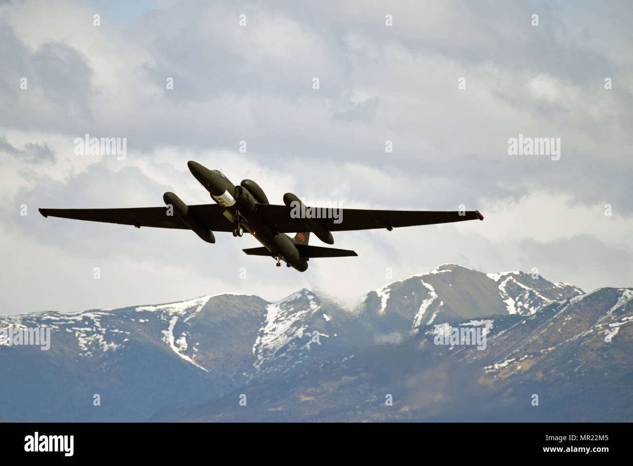 Usaf 2 U-2 Dragon Lady is a high-altitude reconnaissance aircraft developed by ...