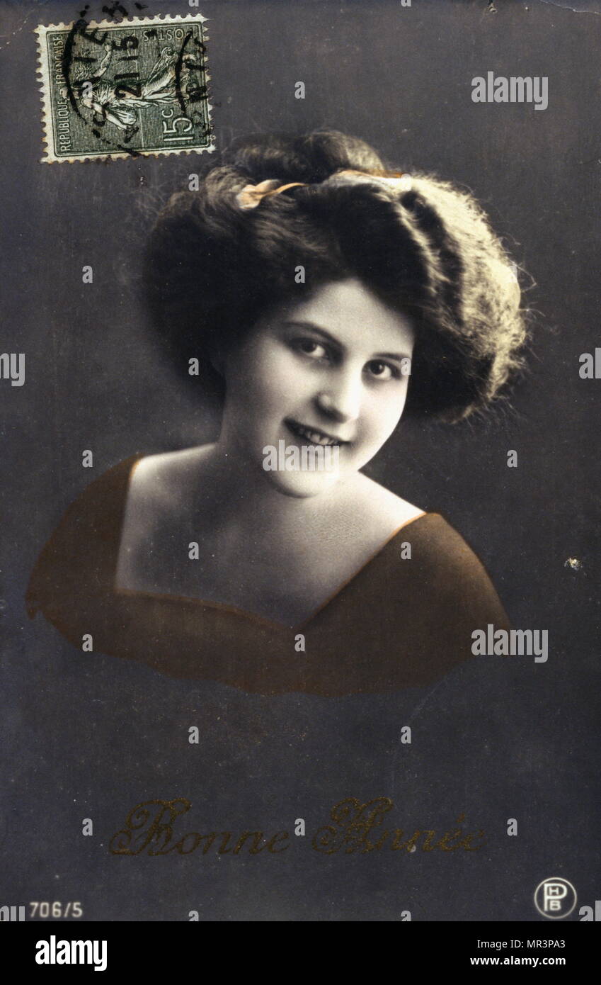 Portrait young woman 1900 hi-res stock photography and images - Alamy