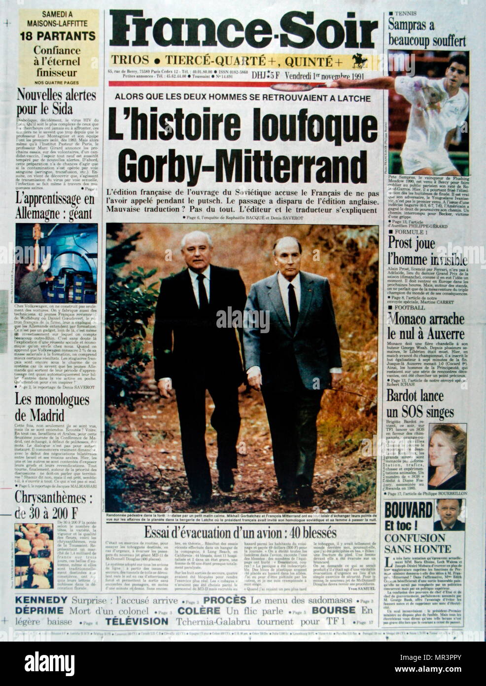 President of france francois mitterrand hi-res stock photography and images  - Alamy