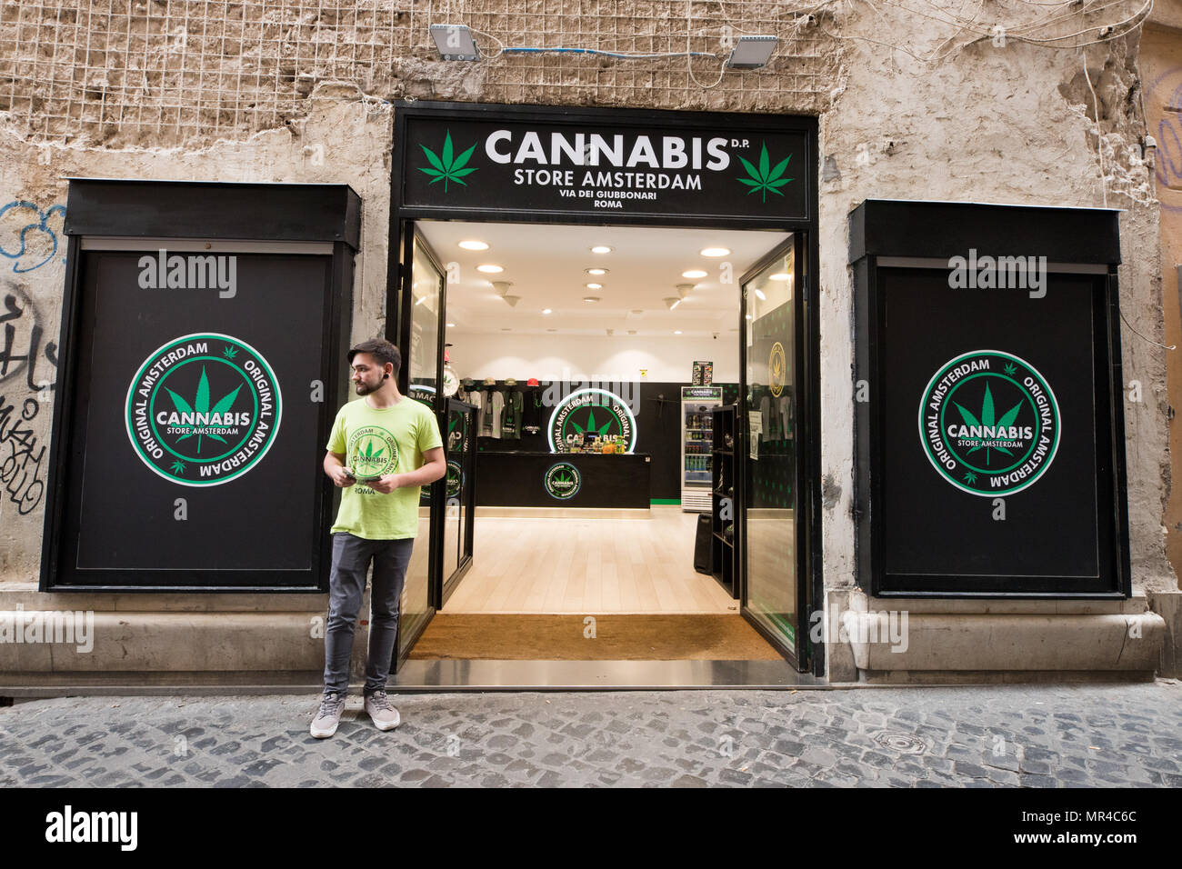 Cannabis store, hemp store, Rome Italy Stock Photo - Alamy