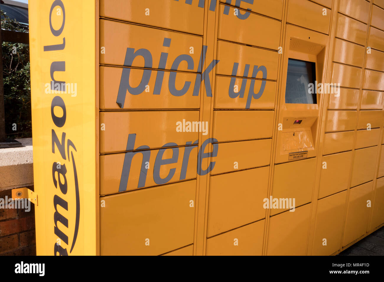 Amazon packet hi-res stock photography and images - Alamy