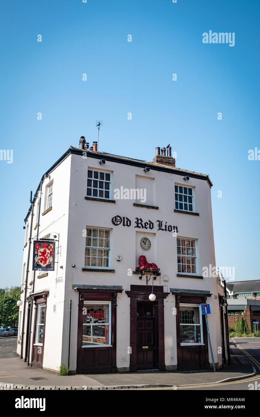 The Old Red Lion Pub, Meadow Lane, Leeds, West Yorkshire, UK Stock Photo