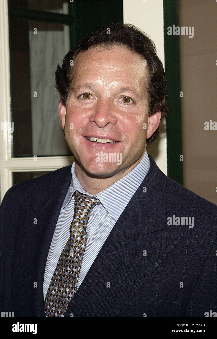 Steve Guttenberg arriving  at the Tribute to the Human Spirit Awards Dinner which help people with cancer by providing emotional support, education and hope:  free of charge. The event was at the Regent Beverly Wilshire in Los Angeles. April 16, 2002.GuttenbergSteve31 Red Carpet Event, Vertical, USA, Film Industry, Celebrities,  Photography, Bestof, Arts Culture and Entertainment, Topix Celebrities fashion /  Vertical, Best of, Event in Hollywood Life - California,  Red Carpet and backstage, USA, Film Industry, Celebrities,  movie celebrities, TV celebrities, Music celebrities, Photography, Be Stock Photo