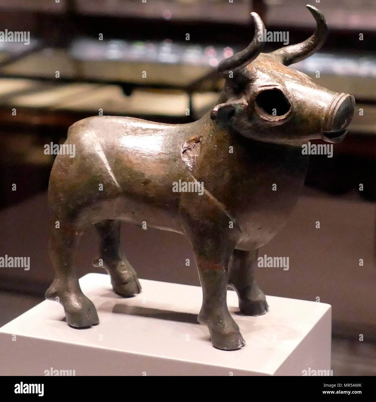 Cast of a bronze bull from Altere Eisenzeit, Byci Skala, Czech Republic.  Dated 800-400 BC Stock Photo - Alamy
