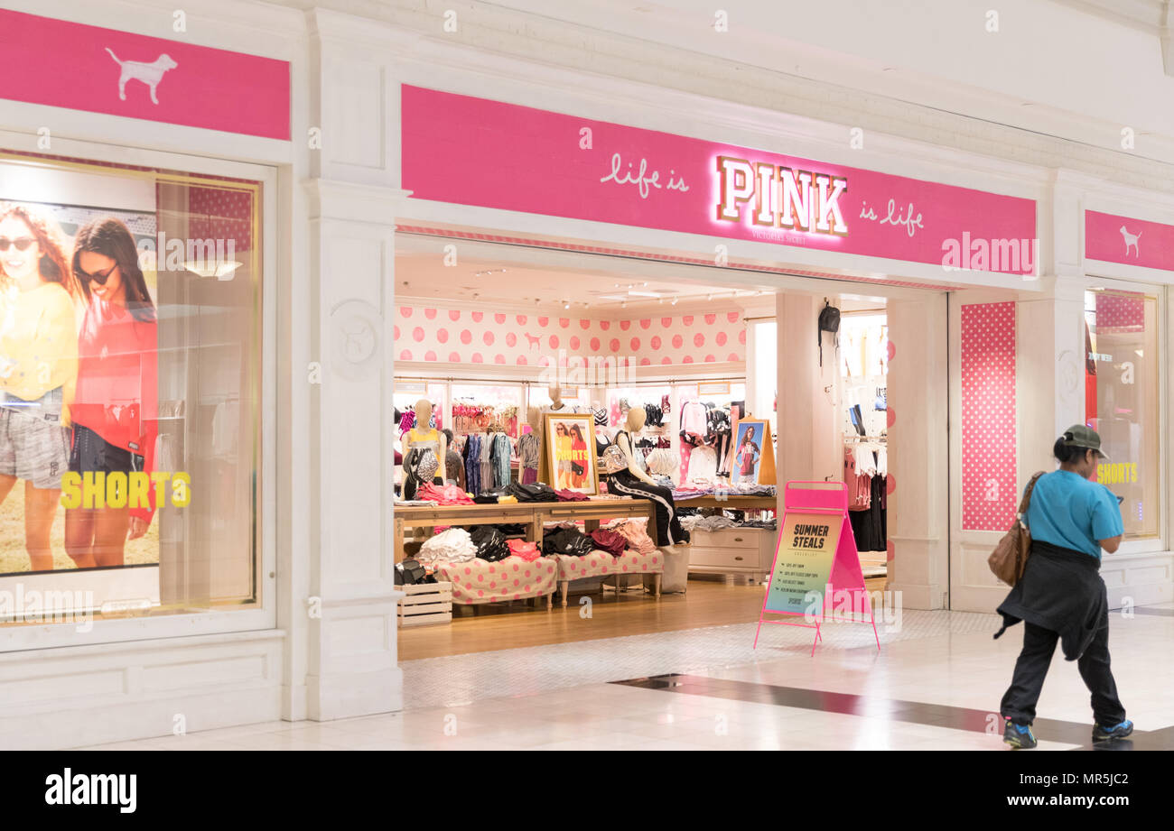 71 Pink Fashion Island Store Stock Photos, High-Res Pictures, and