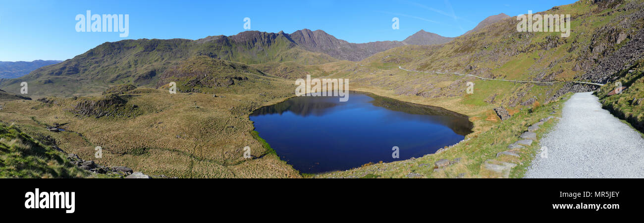 Llyn Teryn at the foot of Snowon Mountain along the Miners Track. Stock Photo