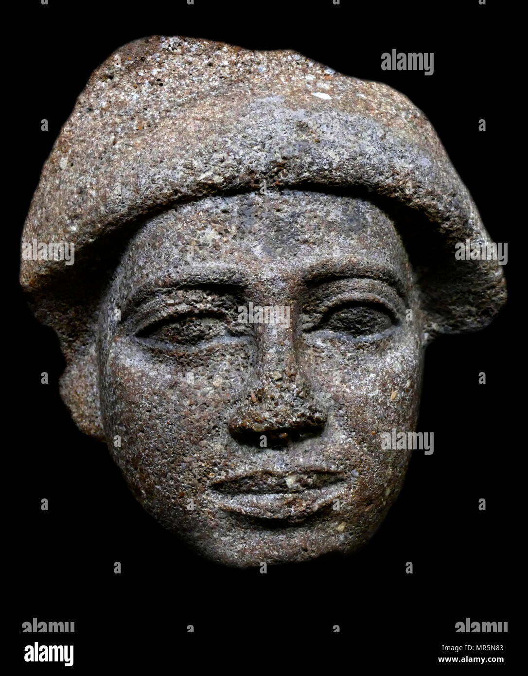 Quartzite head of Ptahshepses; vizier and son-in-law of the Fifth Dynasty pharaoh Nyuserre Ini. Nyuserre Ini was an Ancient Egyptian pharaoh, the sixth ruler of the Fifth Dynasty during the Old Kingdom period. 25th century BC Stock Photo