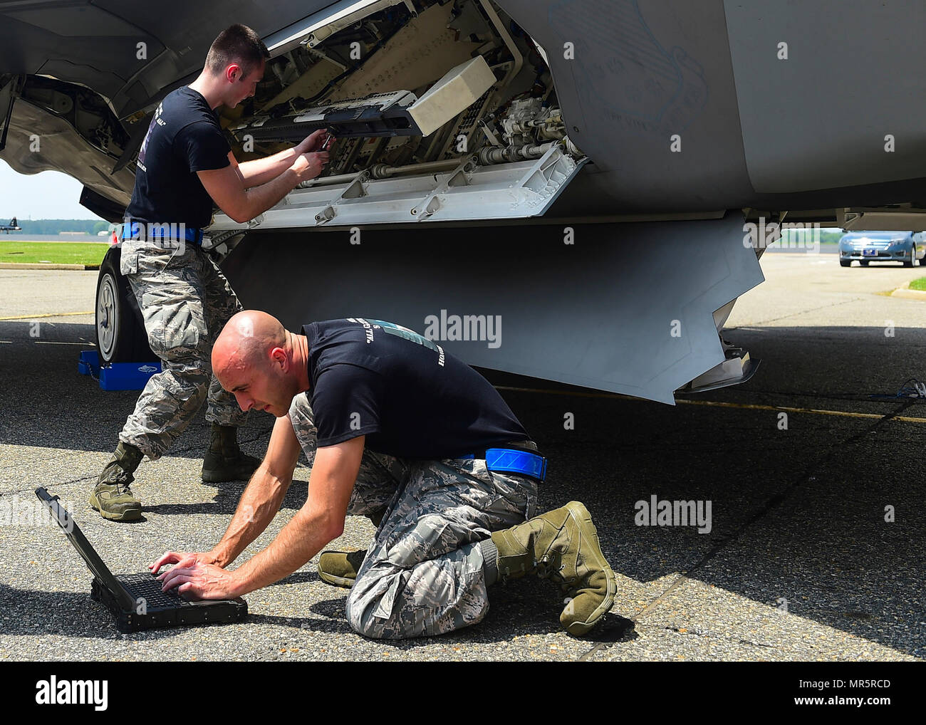 Internal Weapons Bay Lockheed Martin F-22 Raptor is a stealth air superiority fighter ...