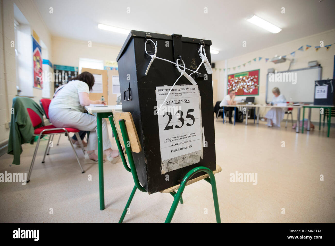 Ballott box at Scoil Mhuire Gan Smal Polling Station, Lifford, Co. Donegal, as the country goes to the polls to vote in the referendum on the 8th Amendment of the Irish Constitution. Stock Photo