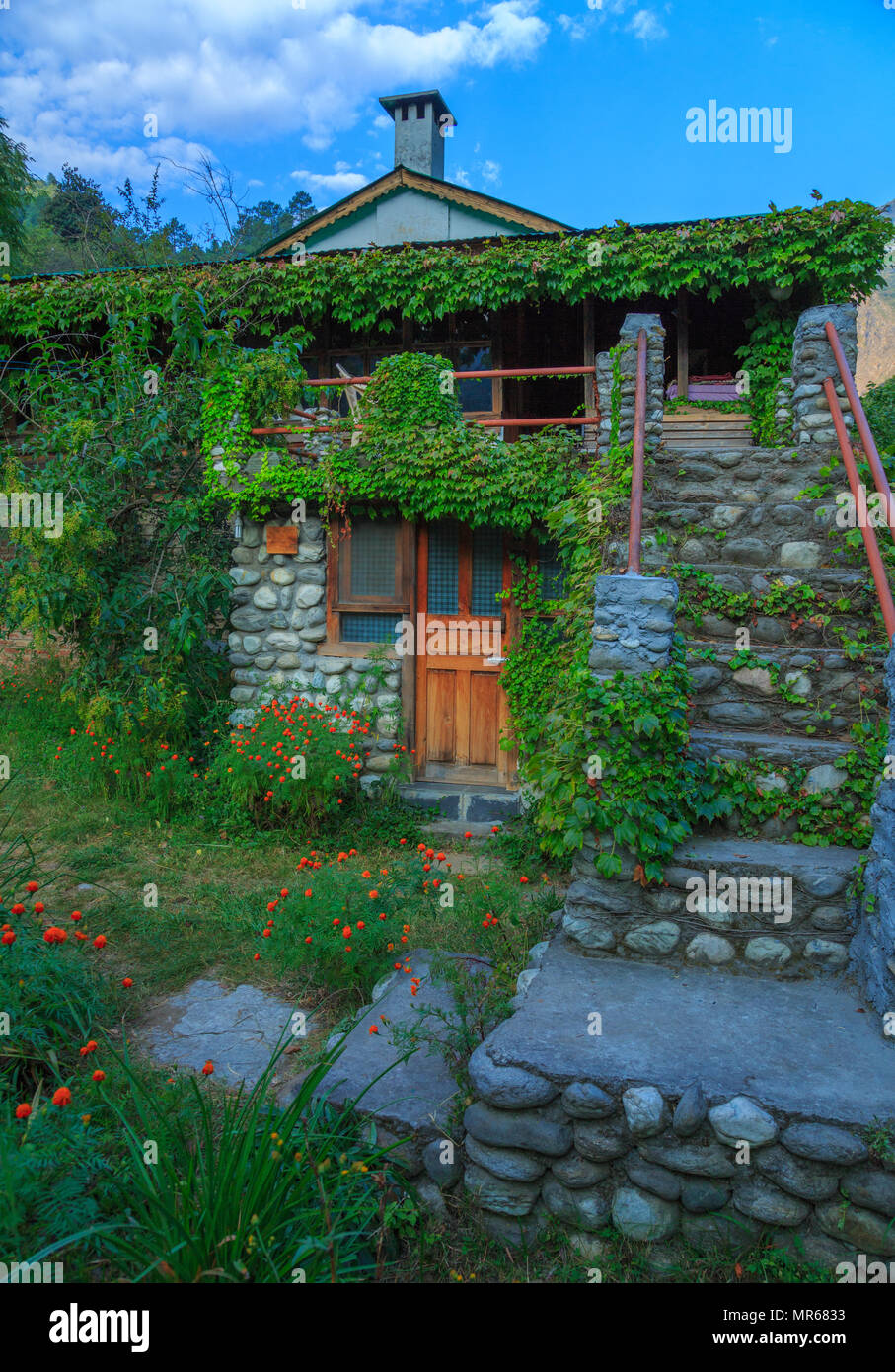 Raju's Cottage a beautiful homestay in Tirthan Valley (Himachal