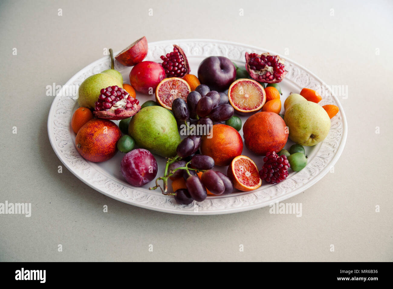 Mini Kiwis High Resolution Stock Photography and Images - Alamy