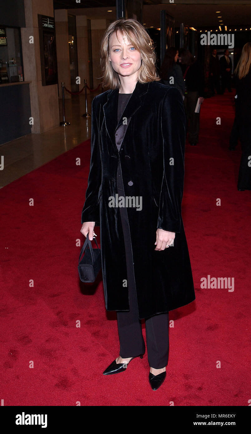 Jodie Foster Arriving At The Premiere Of Panic Room At The