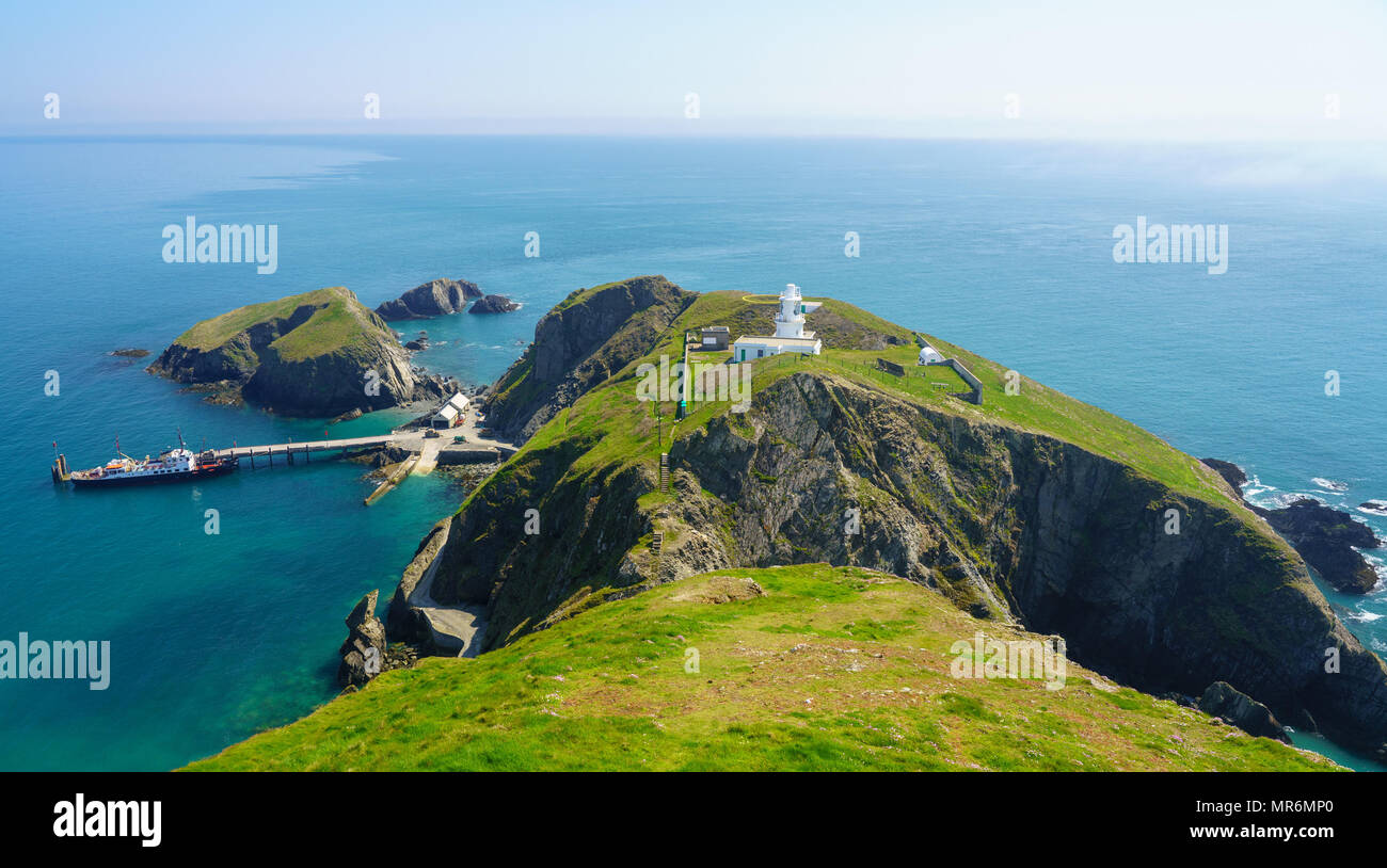 Tourists land from MS Oldenburg on Lundy Island in Devon Stock Photo