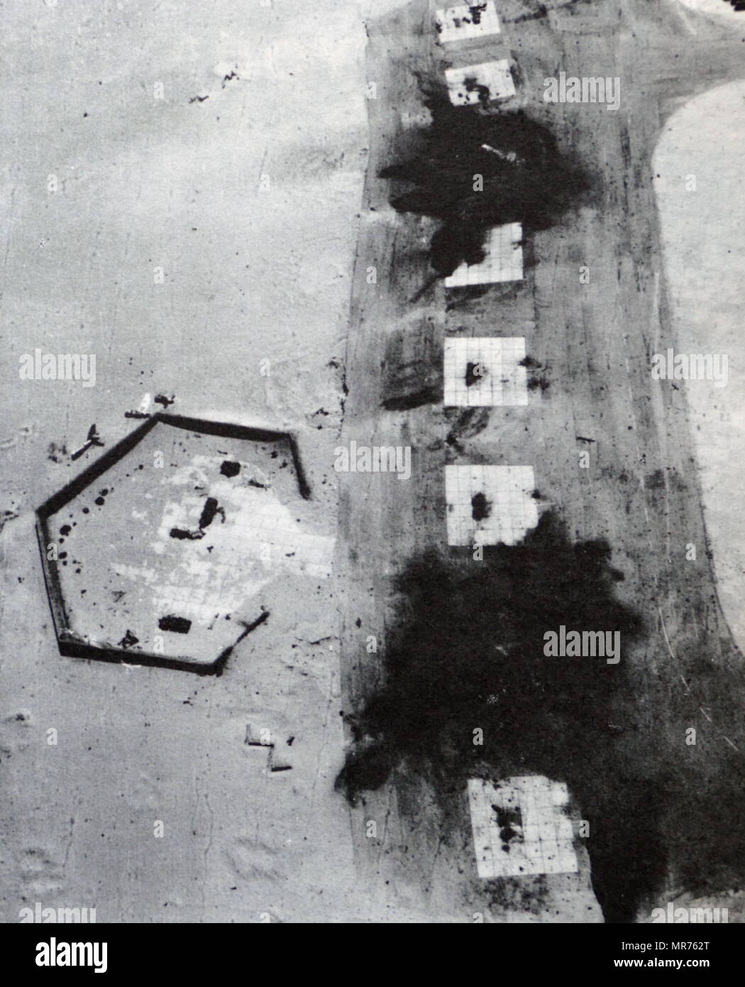 Egyptian defensive positions destroyed by the Israeli Air Force, in the Sinai Peninsula during the Six Day War Stock Photo