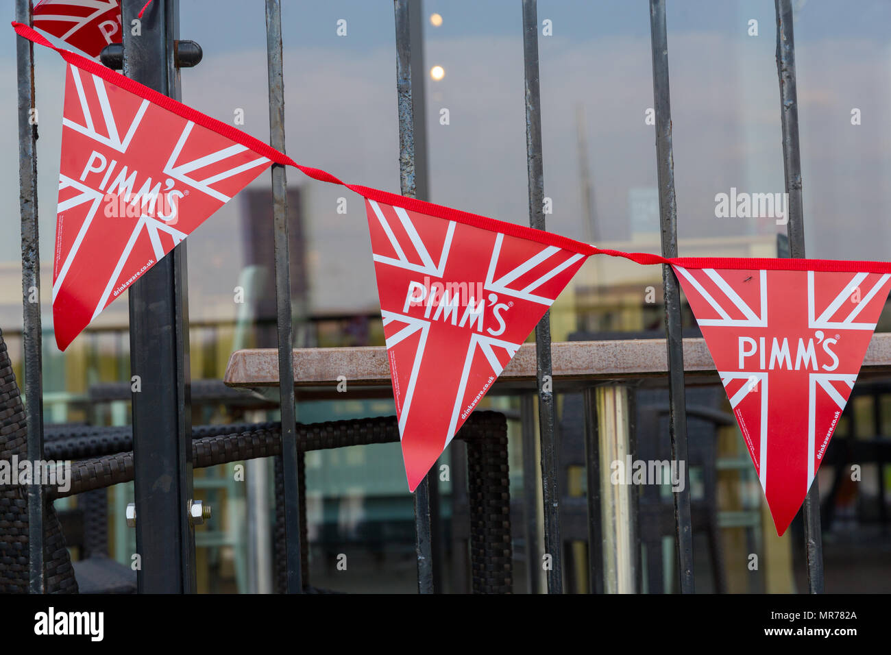 pimm-s-bunting-at-a-summer-garden-party-stock-photo-alamy