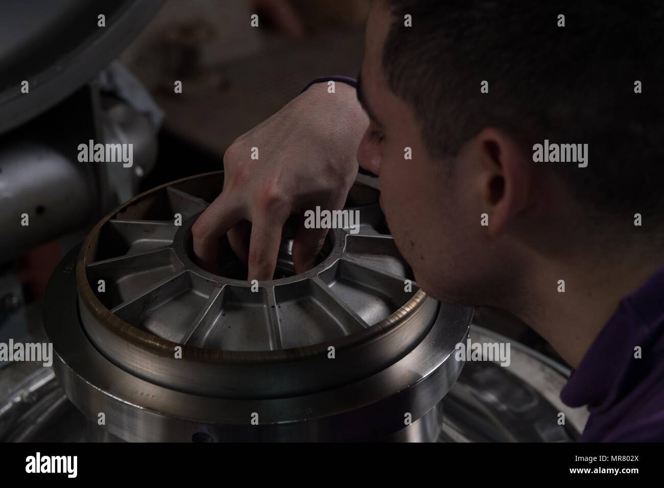 Jp5 fuel hires stock photography and images Alamy