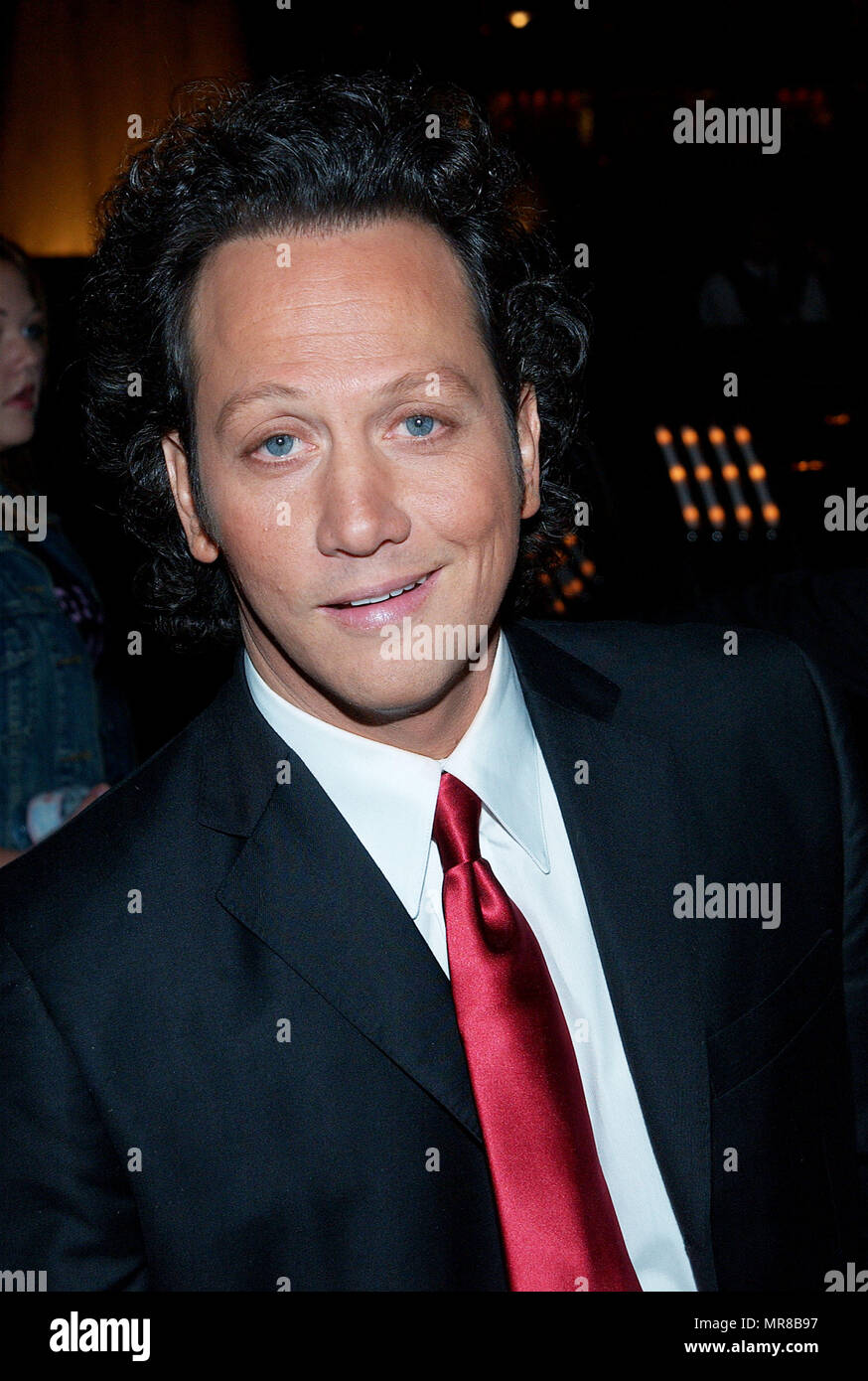 Rob Schneider arriving at the Premiere of Hot Chick at the Century Plaza Theatre in Los Angeles. December 2, 2002.   SchneiderRob wife127 Red Carpet Event, Vertical, USA, Film Industry, Celebrities,  Photography, Bestof, Arts Culture and Entertainment, Topix Celebrities fashion /  Vertical, Best of, Event in Hollywood Life - California,  Red Carpet and backstage, USA, Film Industry, Celebrities,  movie celebrities, TV celebrities, Music celebrities, Photography, Bestof, Arts Culture and Entertainment,  Topix, headshot, vertical, one person,, from the year , 2002, inquiry tsuni@Gamma-USA.com Stock Photo