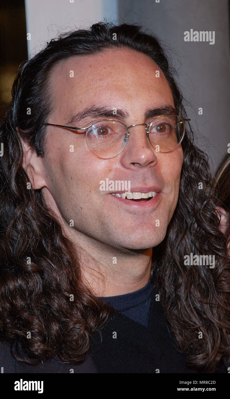 Tom shadyac dir hi-res stock photography and images - Alamy
