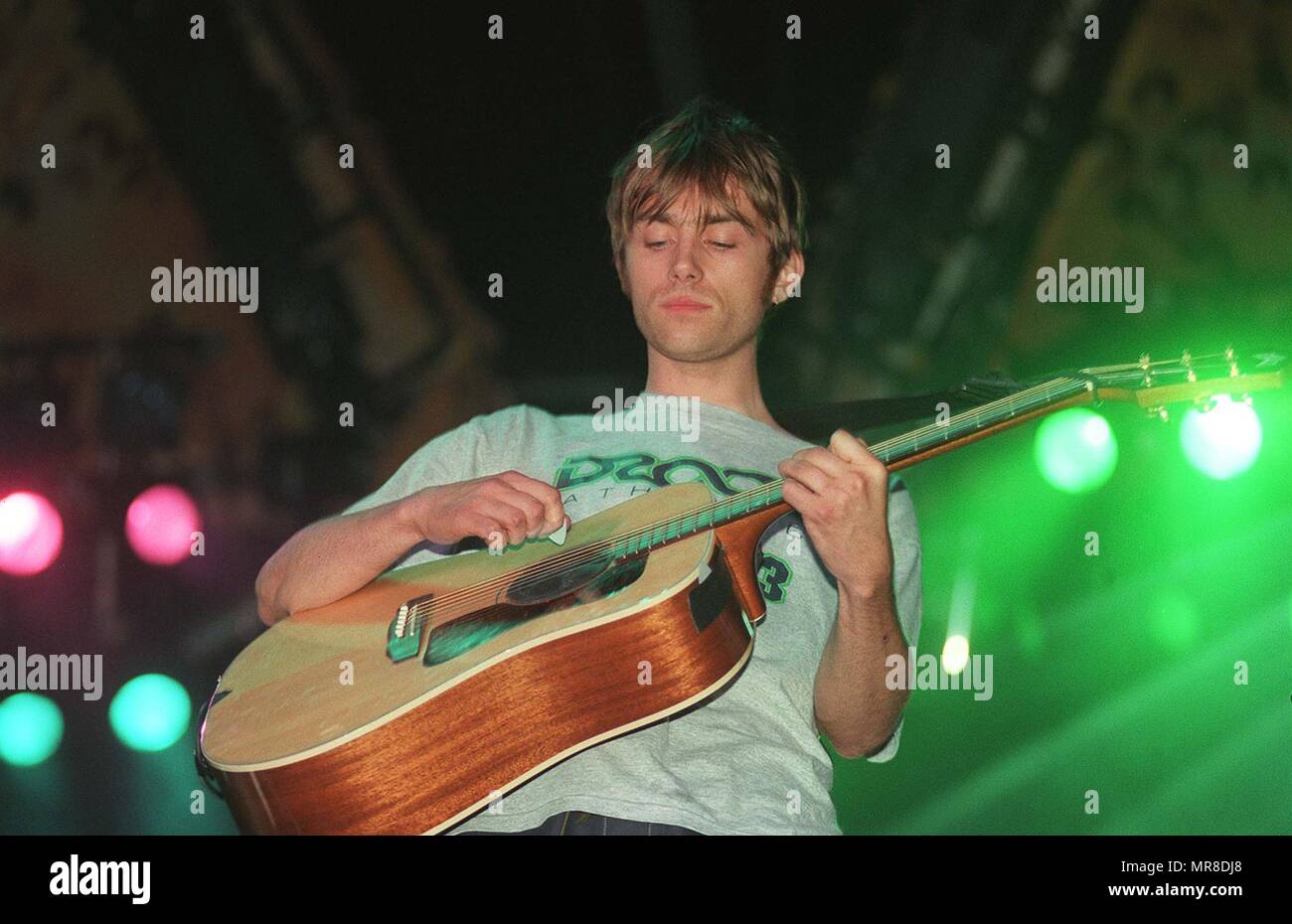 Damon Albarn - Blur, V97, Hylands Park, Chelmsford, Essex, Britain - 1997 Stock Photo