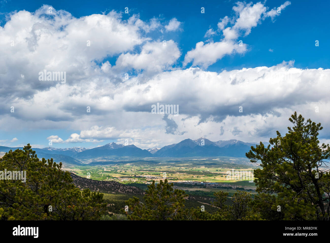 Springtime view of Mt. Shavano; Collegiate Peaks; Rocky Mountains; central Colorado; USA Stock Photo