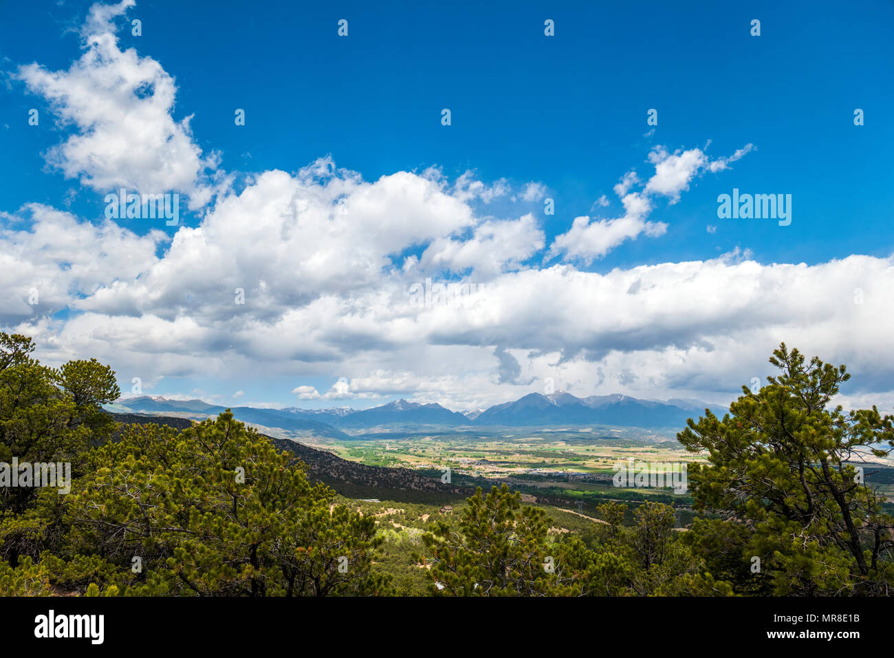 Springtime view of Mt. Shavano; Collegiate Peaks; Rocky Mountains; central Colorado; USA Stock Photo