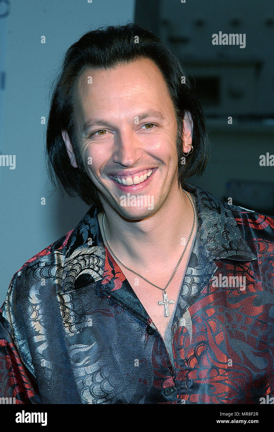 Steve Valentine (Crossing Jordan) arriving at the party for the Paramount DVD Release of 70' movies '' Grease, Saturday Night Fever, Flashdance, Footloose, Urban Cowboy and Staying Alive '' on the back lot of the Paramount Studio in Los Angeles. September 24, 2002. ValentineSteve58 Red Carpet Event, Vertical, USA, Film Industry, Celebrities,  Photography, Bestof, Arts Culture and Entertainment, Topix Celebrities fashion /  Vertical, Best of, Event in Hollywood Life - California,  Red Carpet and backstage, USA, Film Industry, Celebrities,  movie celebrities, TV celebrities, Music celebrities, P Stock Photo