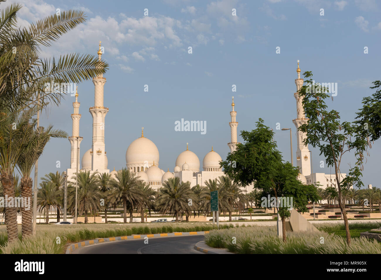 Sheikh Zayed Grand Mosque on th eisland of Abu Dhabi, UAE Stock Photo