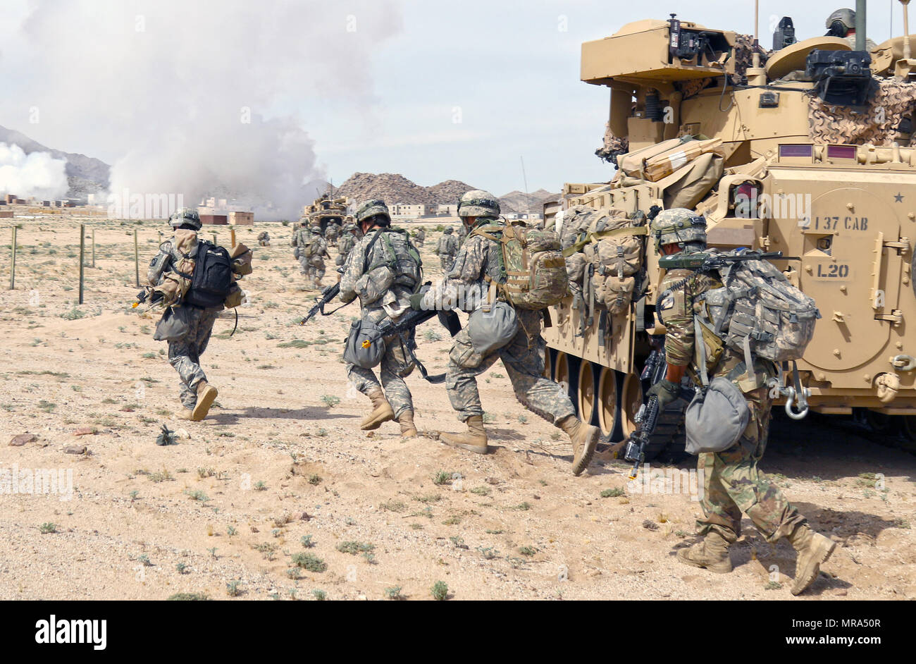 Soldiers with the 2d Battalion, 137th Infantry Regiment, Kansas Army