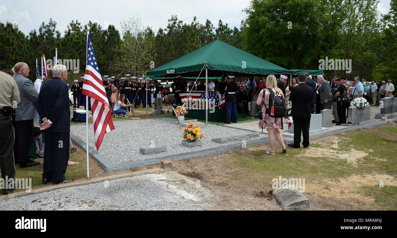 Cowarts baptist church cemetery hires stock photography and images Alamy