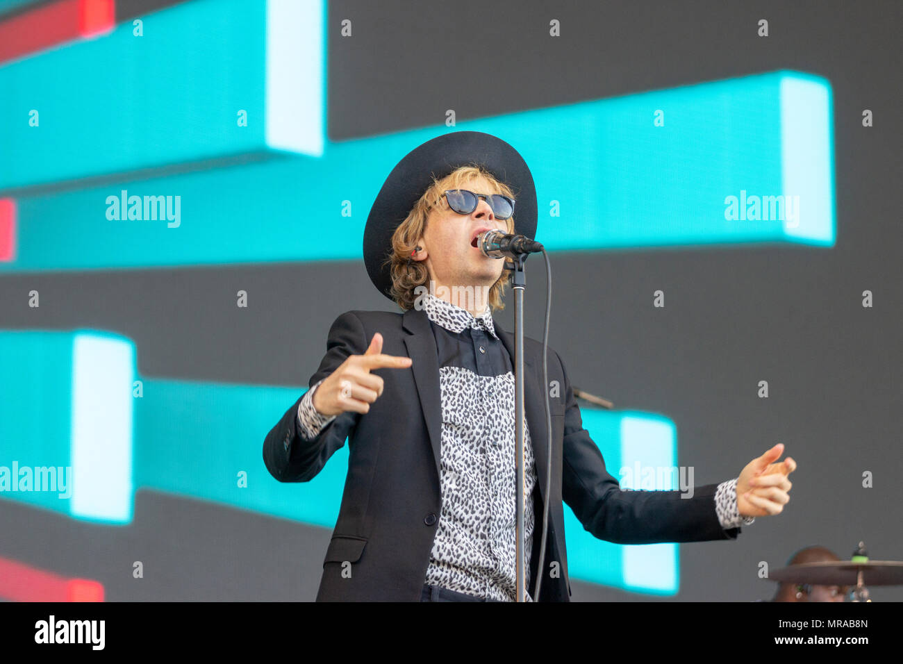 London, UK, 25 May 2018. Beck Hansen, known professionally as Beck, is an American singer, songwriter, rapper, record producer, and multi-instrumentalist. He is mostly known for his musical composition, as well as a palette of sonic genres. Credit: Darron Mark/Alamy Live News Stock Photo