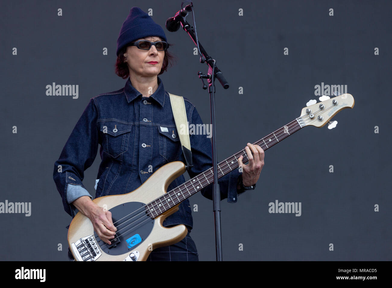 The breeders band 1989 hires stock photography and images Alamy