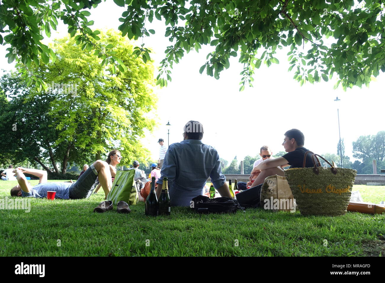 London, UK. 26th May 2018. UK Weather Friends enjoy the good weather
