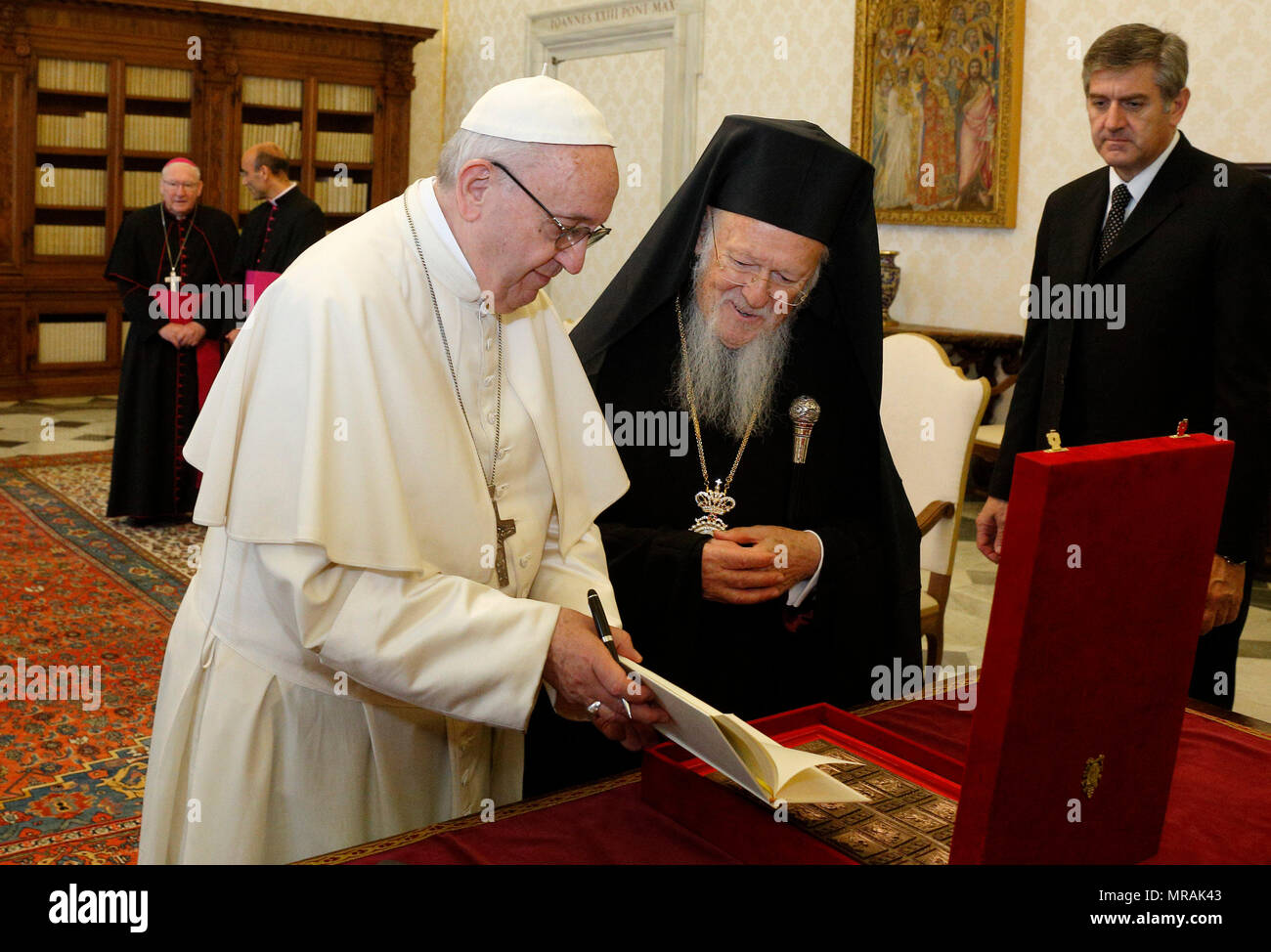 Vatican City May 26 2018 Holy See POPE FRANCIS Meets S S vatican-city-may-26-2018-holy-see-pope-francis-meets-s-s