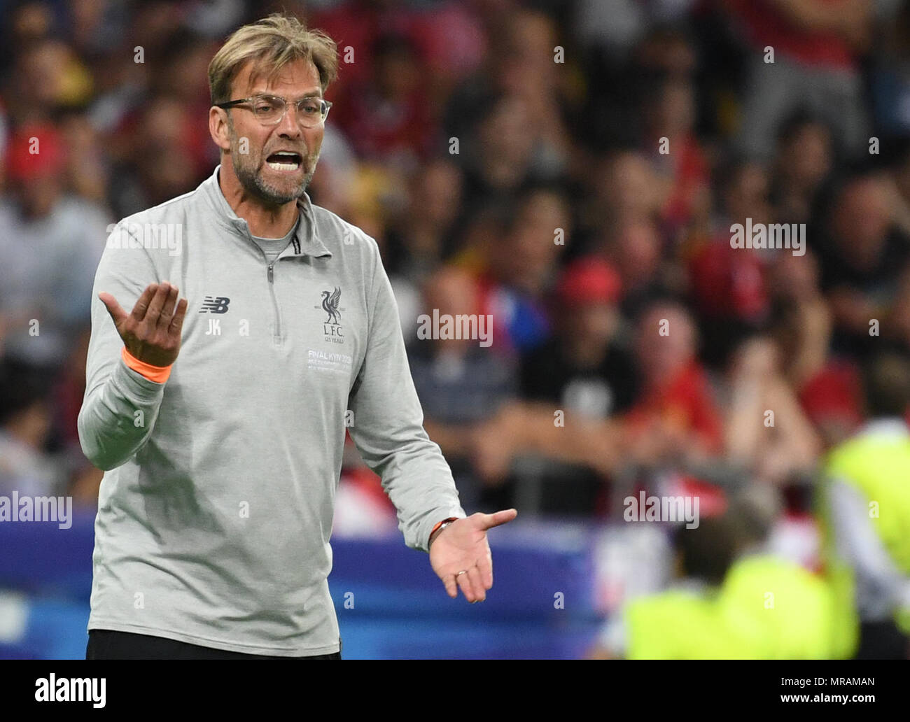 26 May 2018, Ukraine, Kiev: soccer, Champions League, Real Madrid vs FC Liverpool, finals at the Olimpiyskiy National Sports Complex. Liverpool's coach Juergen Klopp in action. Photo: Ina Fassbender/dpa Credit: dpa picture alliance/Alamy Live News Stock Photo