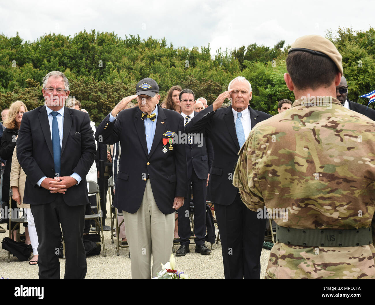 U.S. Army 2nd Ranger Battalion DDay veteran, Klein, salutes during the National Anthem