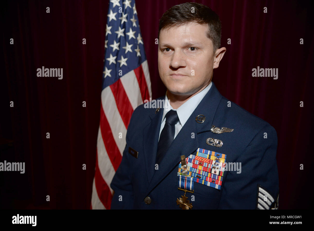 Airman's Medal > Air Force's Personnel Center > Display