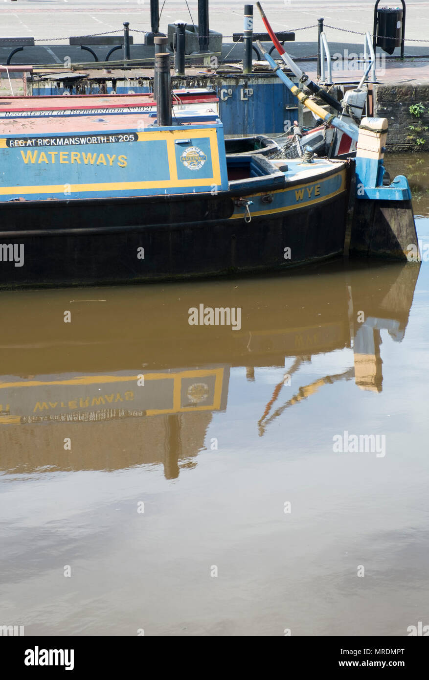 Barges in the Barge Arm of Gloucester Docks Stock Photo Alamy